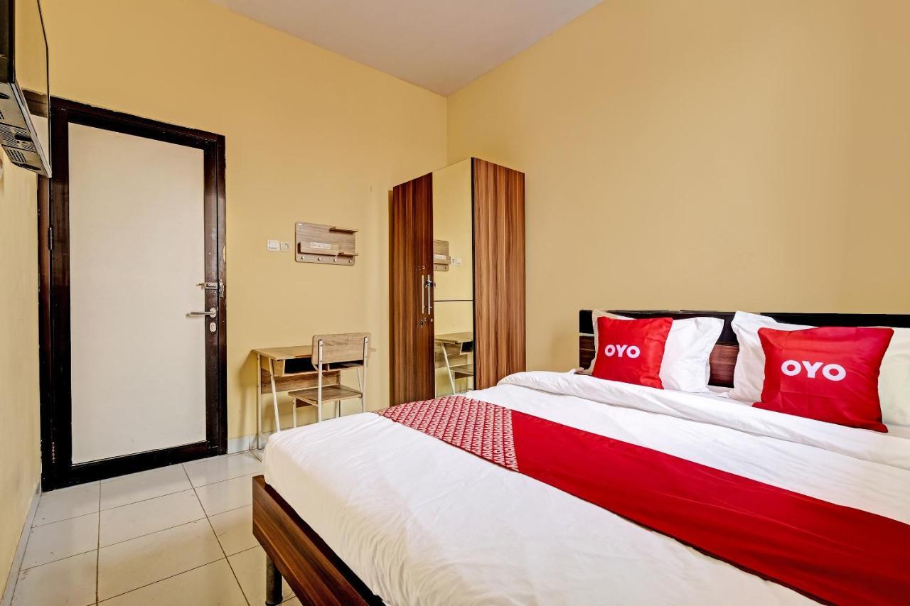 Oyo 91532 Malioboro Guesthouse Yogyakarta Luaran gambar